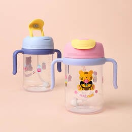 Bình nhựa trẻ em có tay cầm LocknLock tổng dung tích 420ml - 2 Màu - ABF852, Bình nhựa trẻ em có tay cầm LocknLock tổng dung tích 420ml - 2 Màu - ABF852